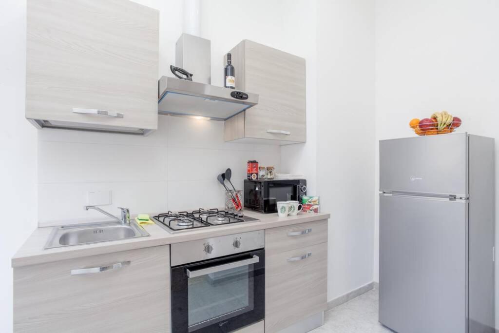 Appartamento Large In Center, Termini Area *